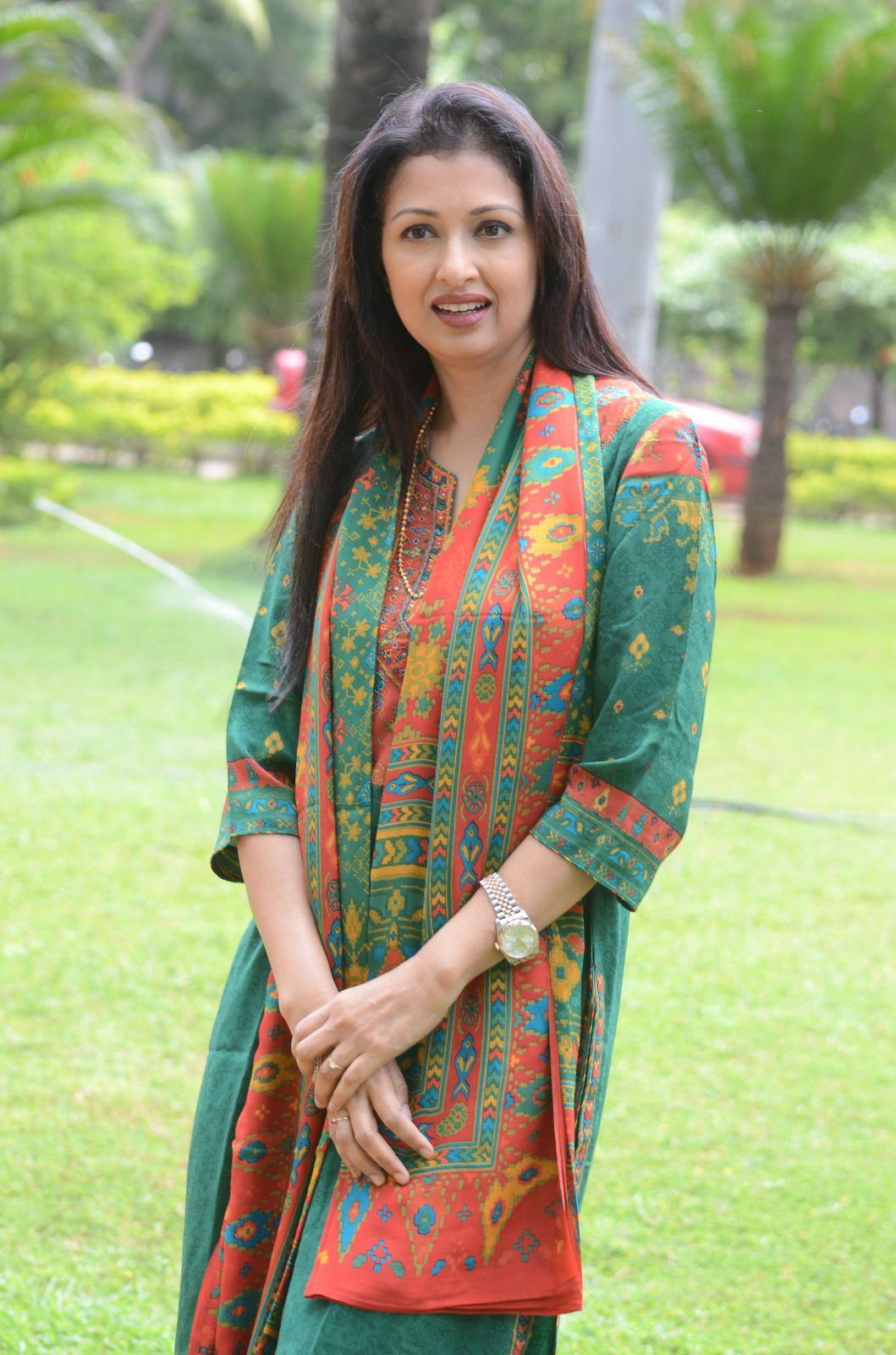 Gautami Latest Stills