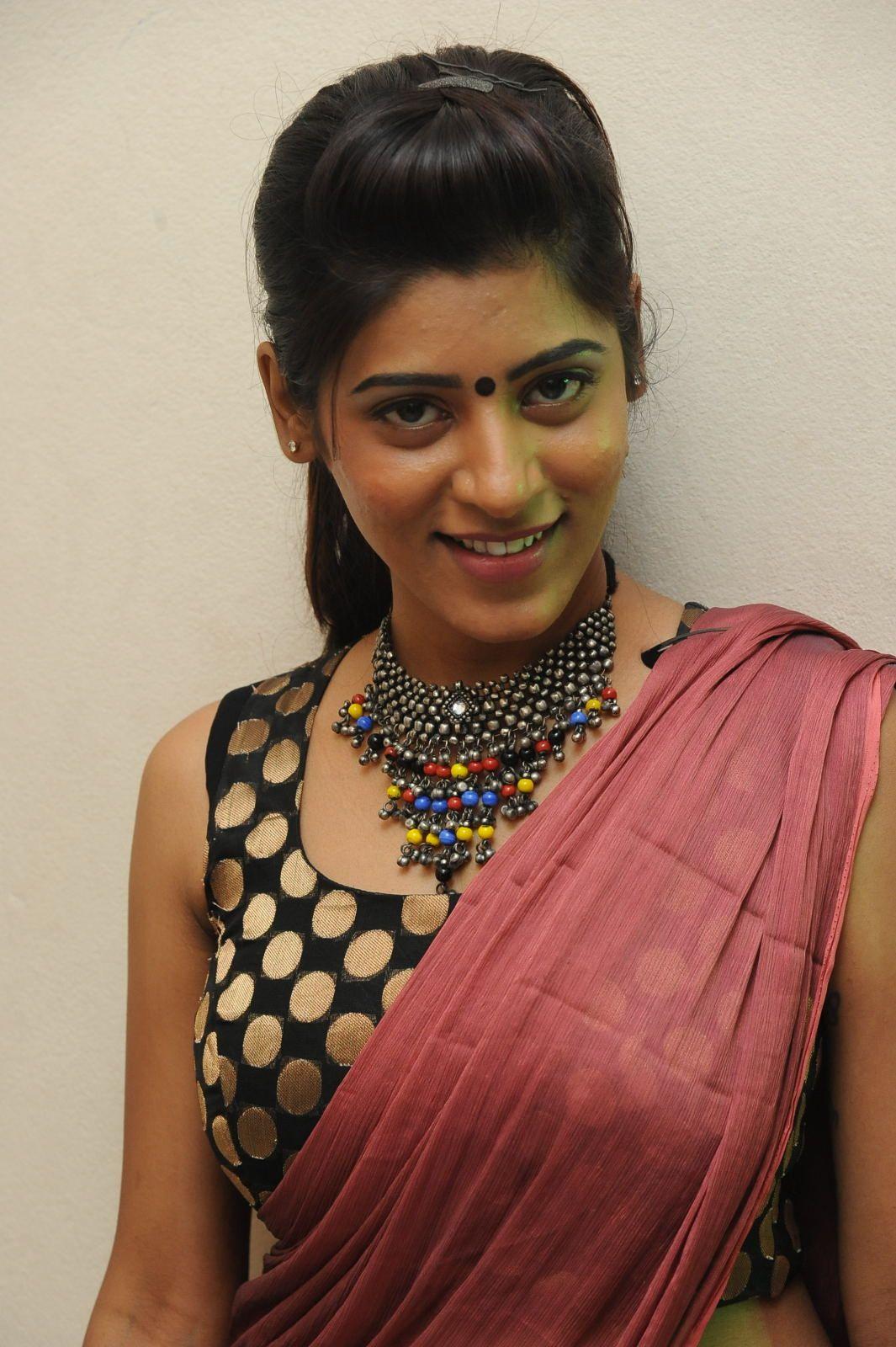 Gayatri Gupta Photos