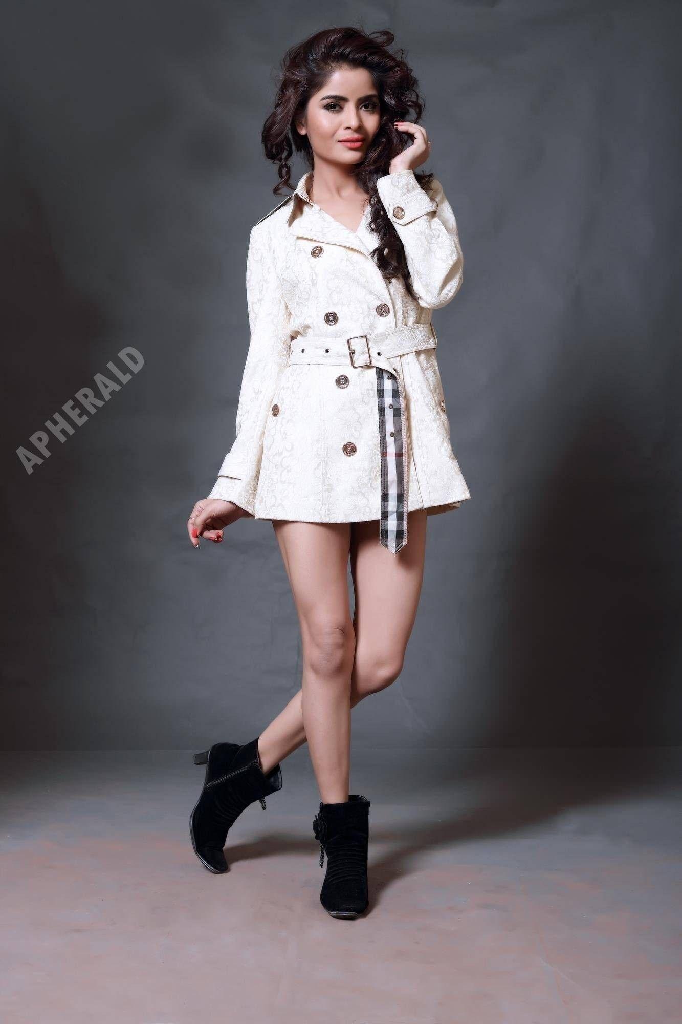 Gehana Vasisth New Hot Photoshoot Stills 2017