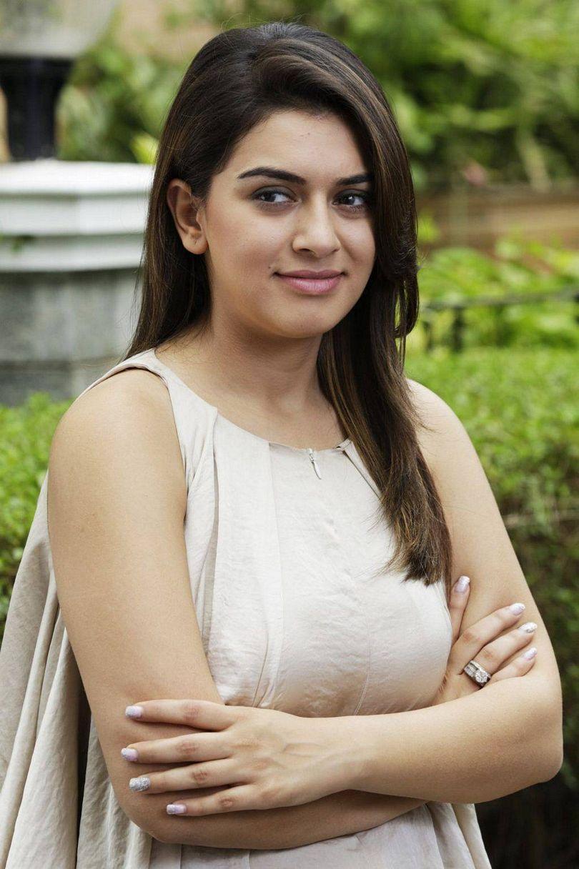 Hansika New Stills From Romeo Juliet Movie