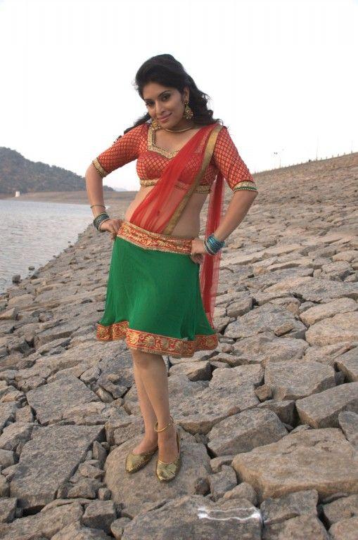 Hardhika Shetty Latest Hot Stills