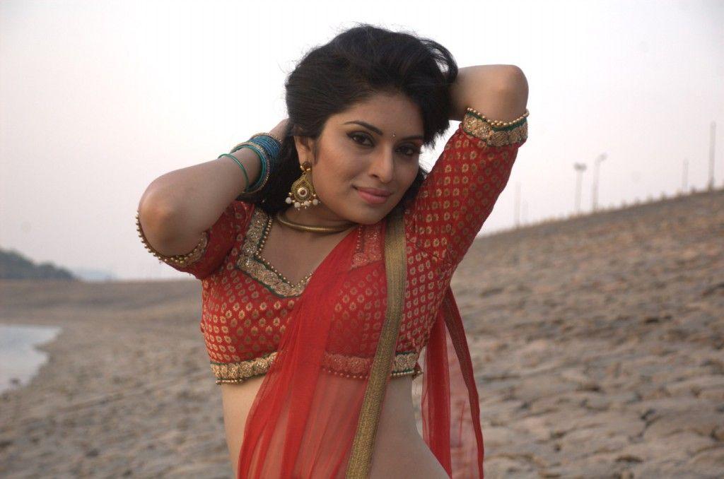 Hardhika Shetty Latest Hot Stills