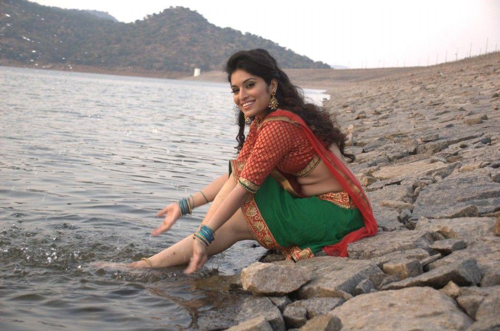Hardhika Shetty Latest Hot Stills