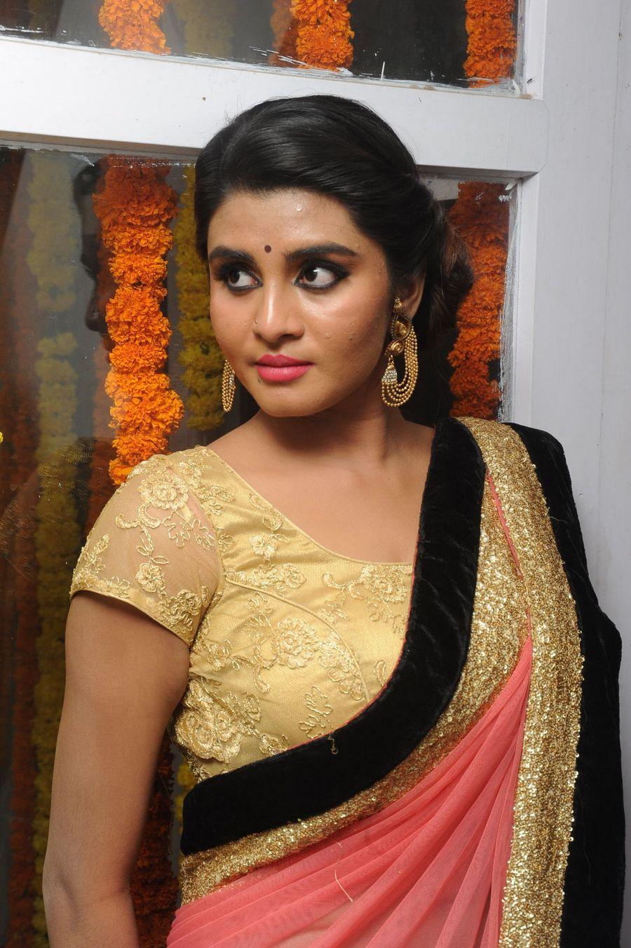 Harini stills At Valayam Movie Opening