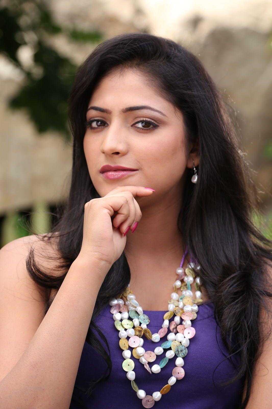 Haripriya Latest Photos