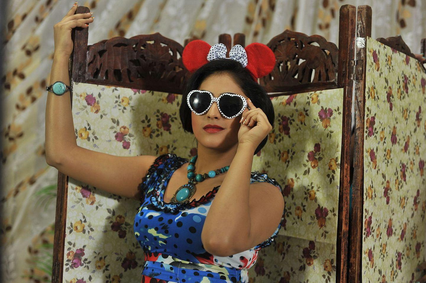 Haripriya New Pics