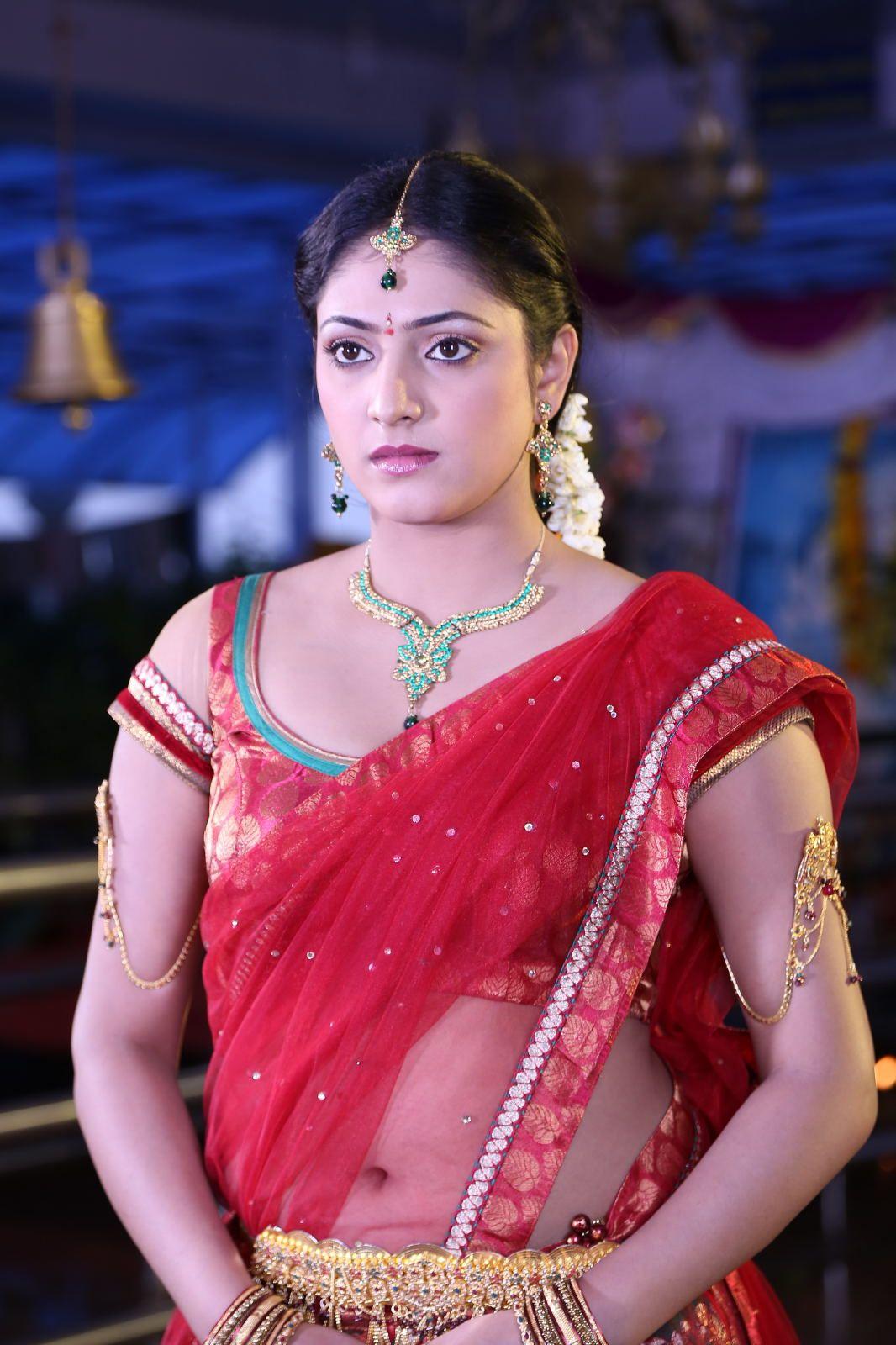 Haripriya New Pics