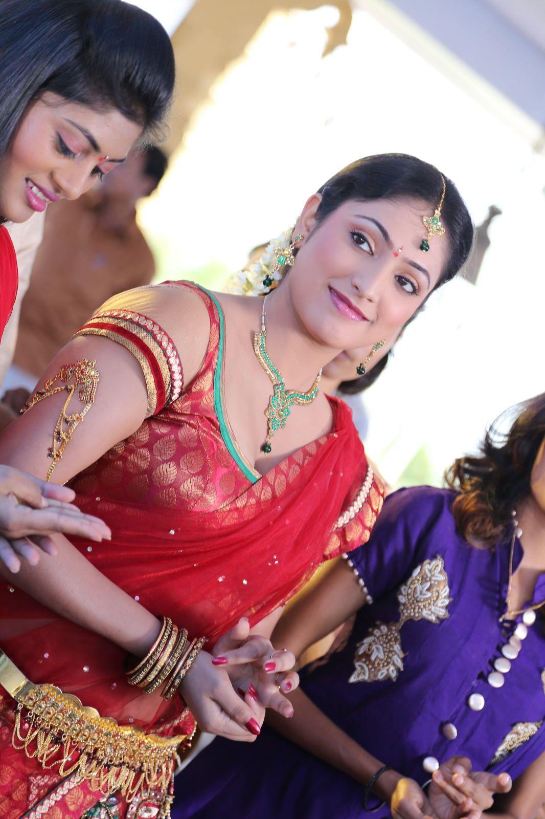 Haripriya New Pics