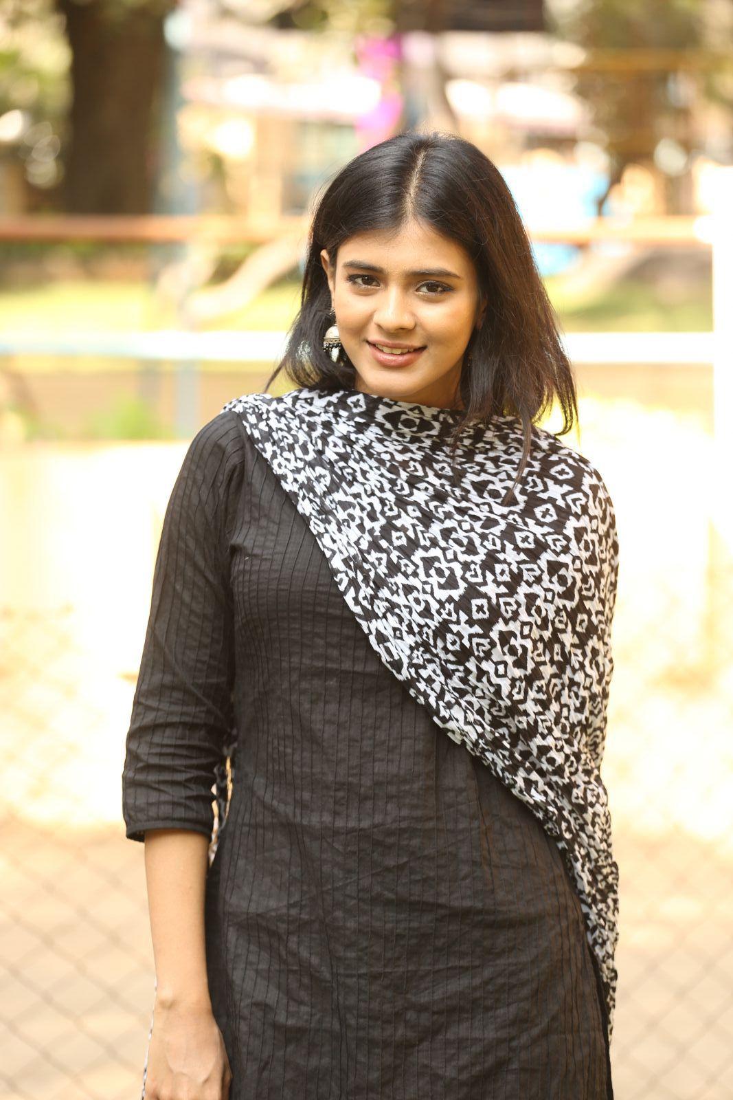 Heebah Patel Cute Pics