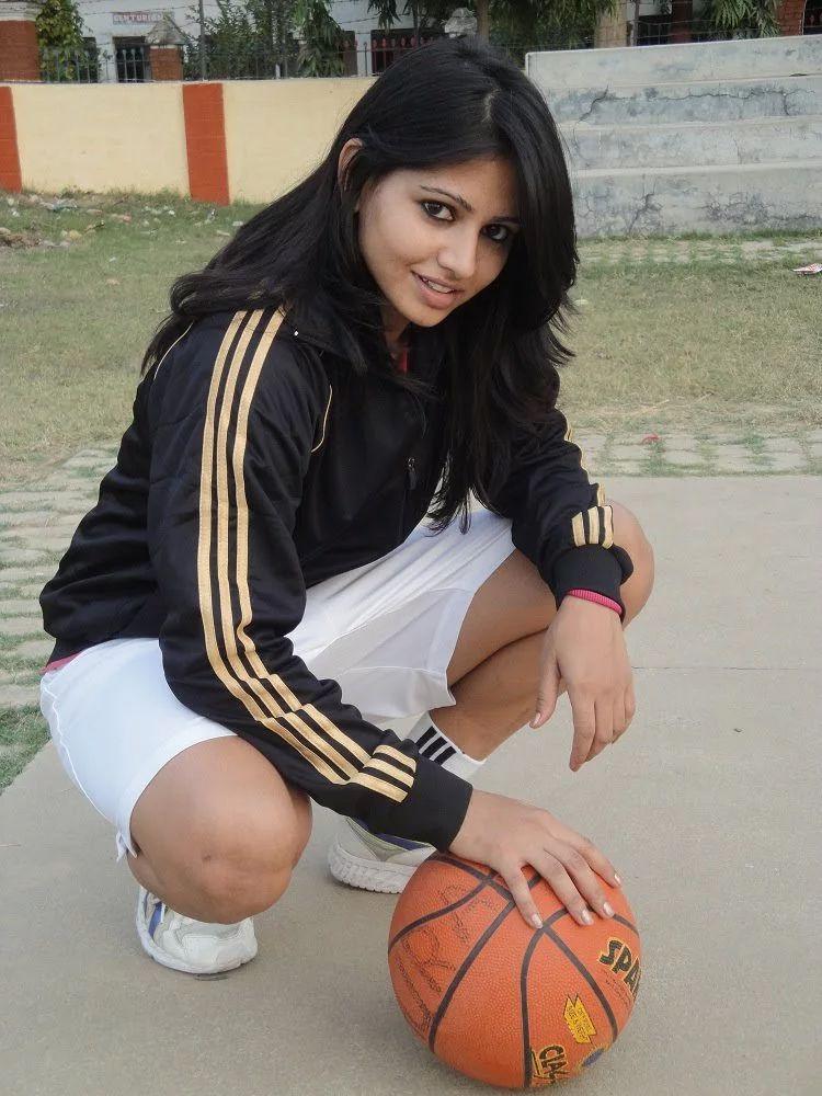 Hottest Indian Sports Women Glamorous & Sexy Female Athletes