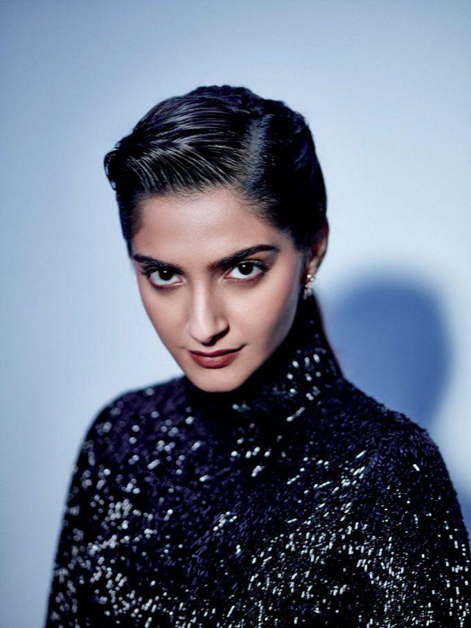 Hottest Photos Features: Sonam Kapoor poses for ELLE INDIA