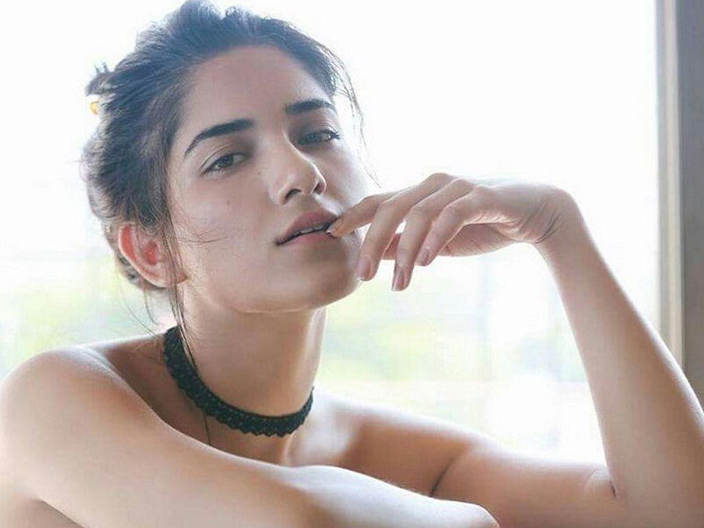 Indian Actress Ruhani Sharma Latest Photoshoot Stills