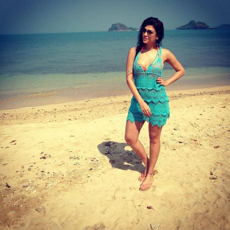 TV & IPL Host Archana Vijaya Private Life Photos