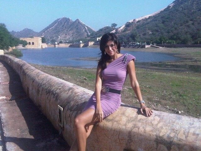 TV & IPL Host Archana Vijaya Private Life Photos