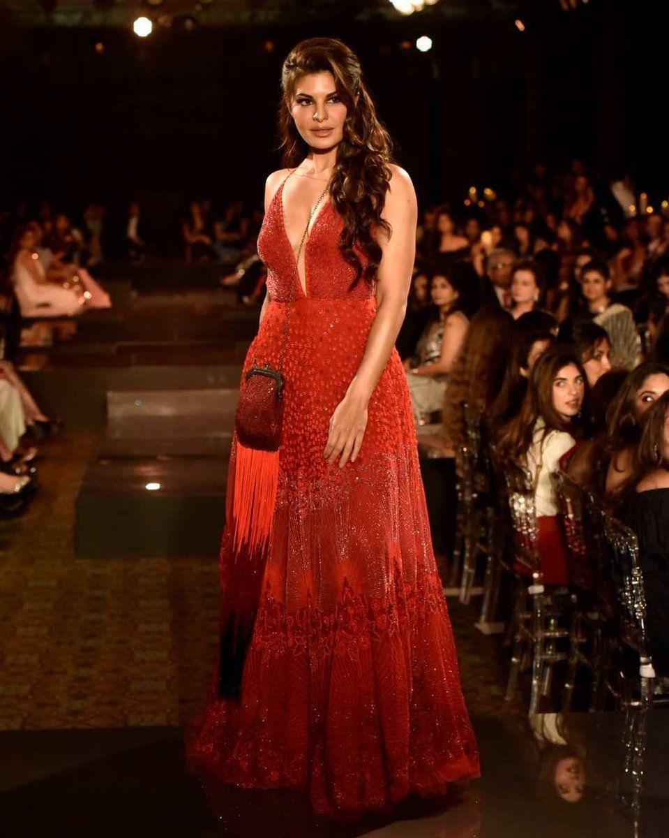 Jacqueline Fernandez New Stills