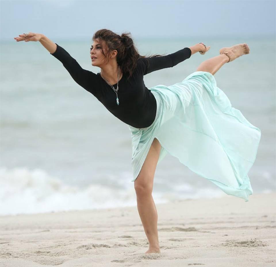 Jacqueline Fernandez Sexy Pics