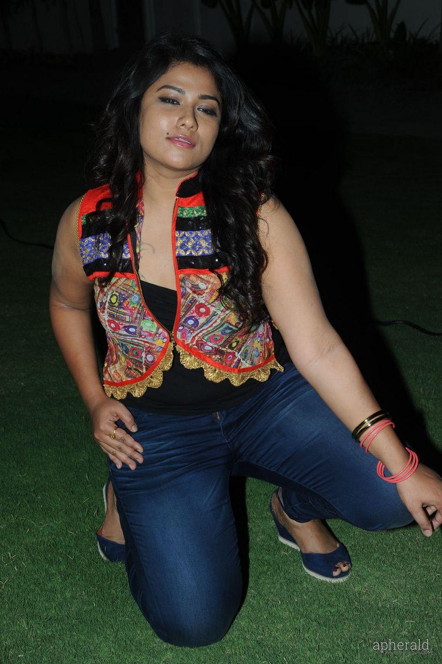 Jyothy Cute Pics