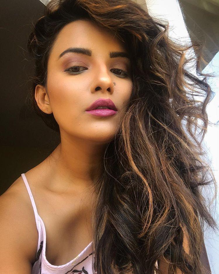 Jyotii Sethi Rana Hot Photos are too Hot to Handle!