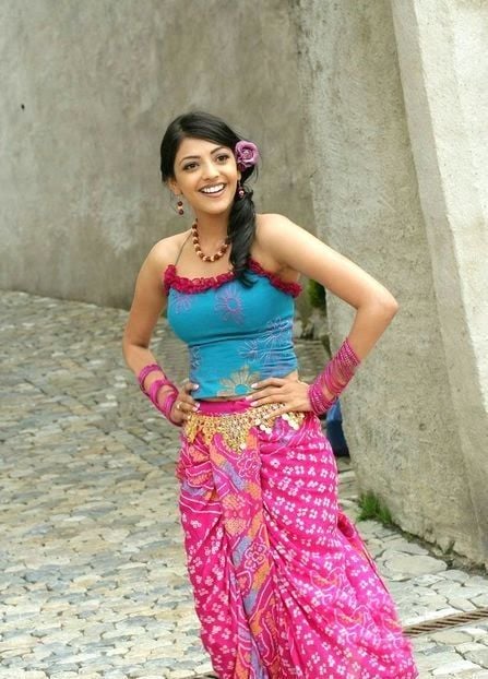 Kajal Agarwal Sizzling Hot Beach Pictures