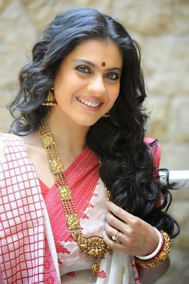 kajol devgan mukherjee Beautiful Saree Pics