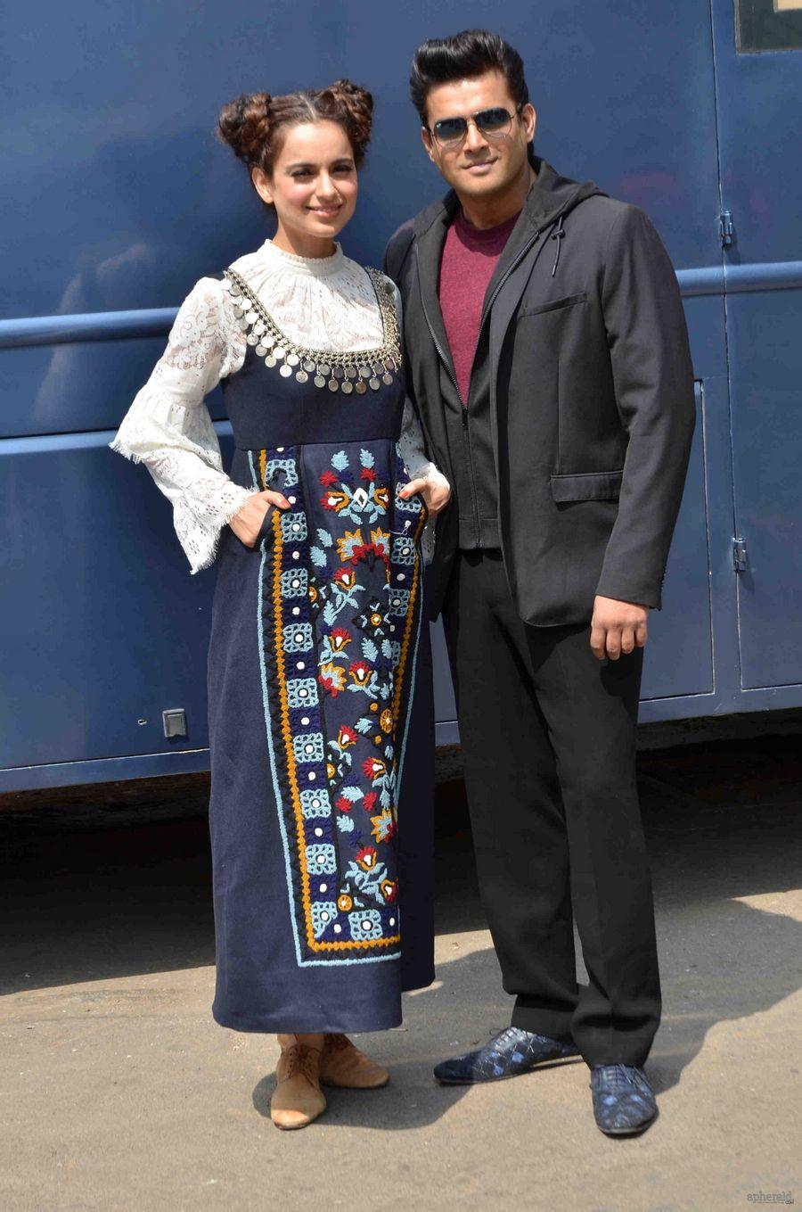 Kangana Ranaut and R Madhavan At The Grand Finale Of Food