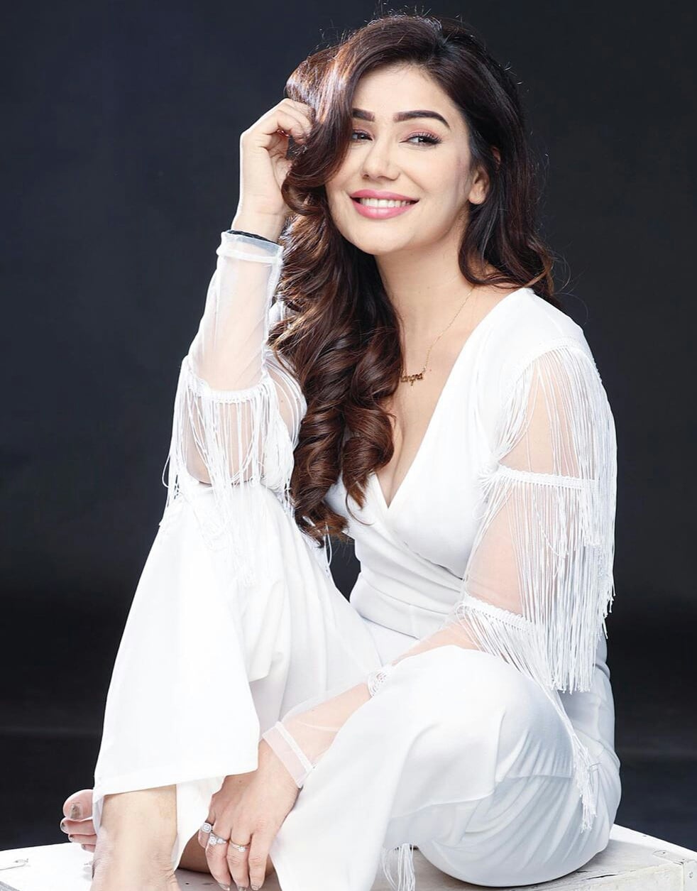 Kangna Sharma Latest Hot Sexy White Photoshoot