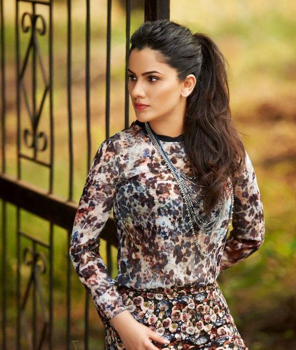 Kanishka Singh Sexy Hot Stills