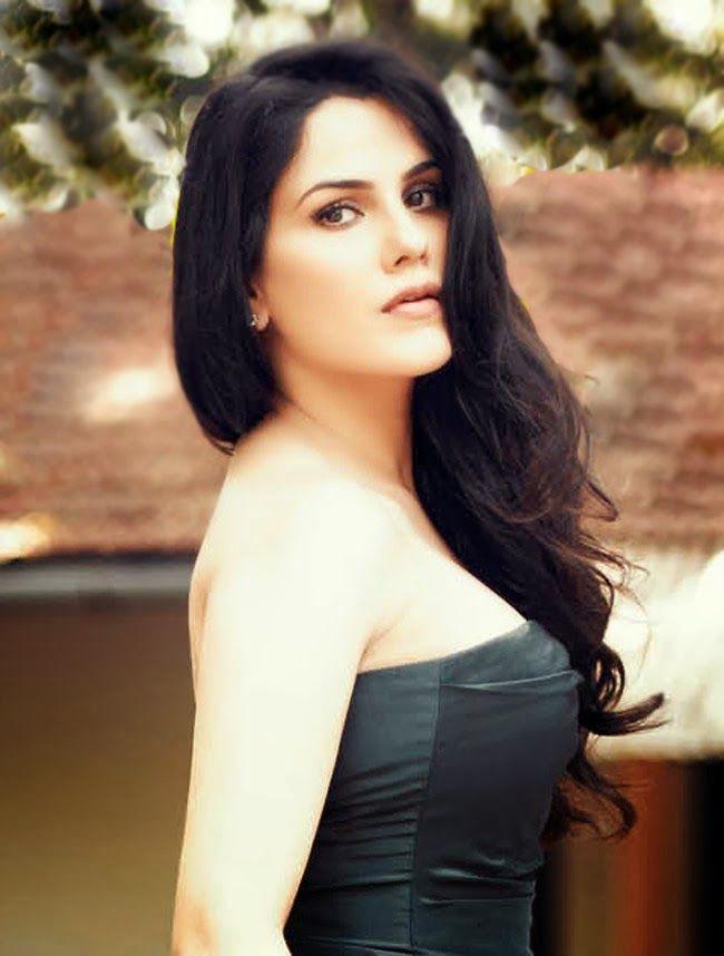 Kanishka Singh Sexy Hot Stills