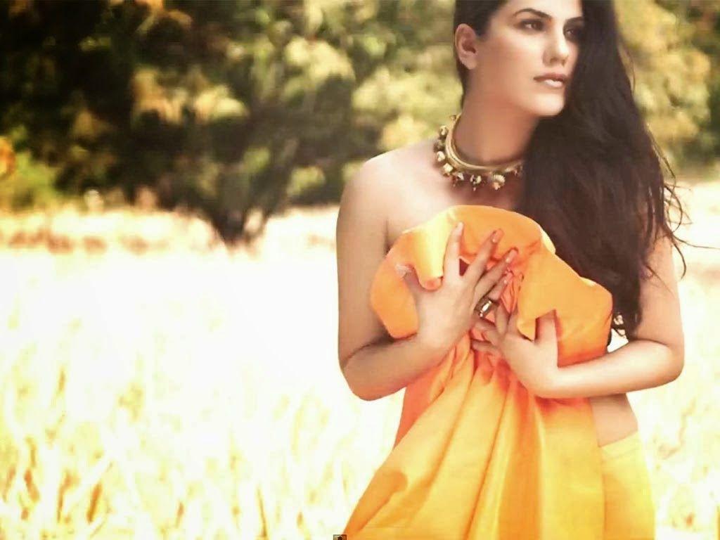 Kanishka Singh Sexy Hot Stills