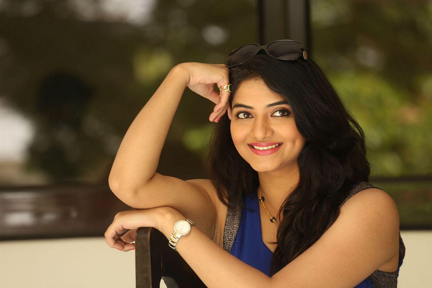 Kashmira Kulkarni New Pics