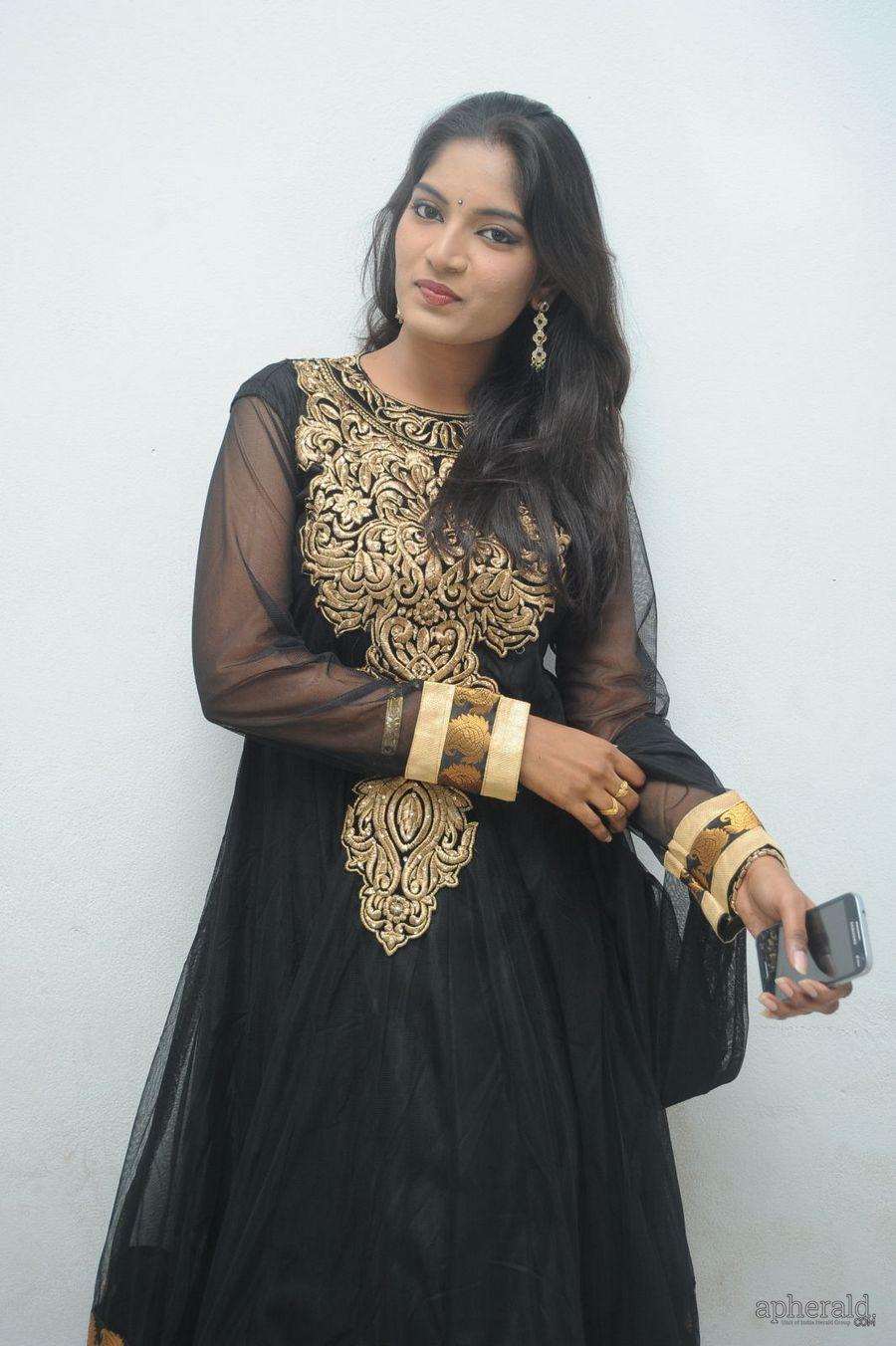 Keerthi Amodi Cute Images