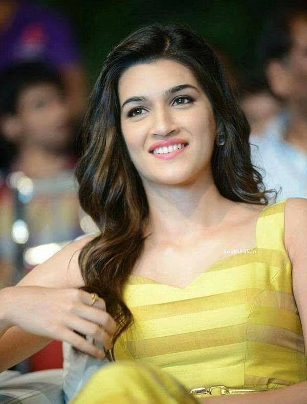 Kriti Sanon Beautiful Cute Photos