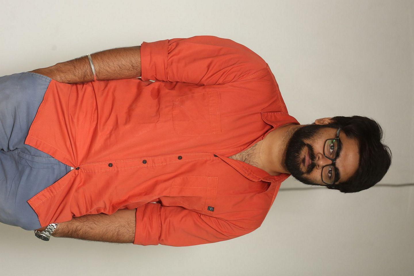 Kshanam Director Ravikanth Photos