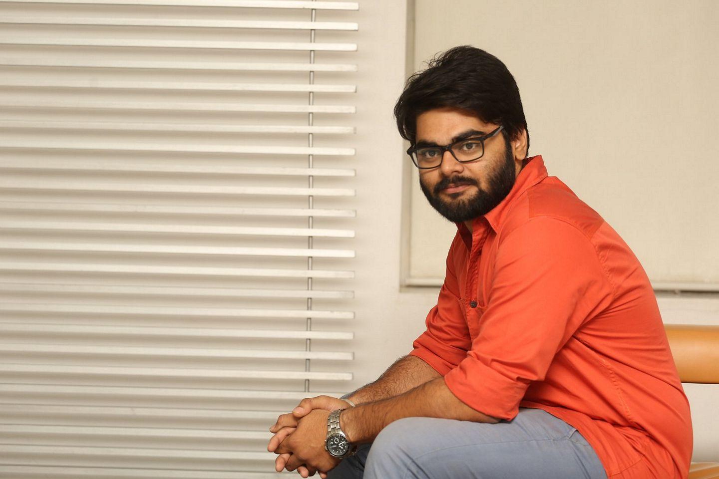 Kshanam Director Ravikanth Photos