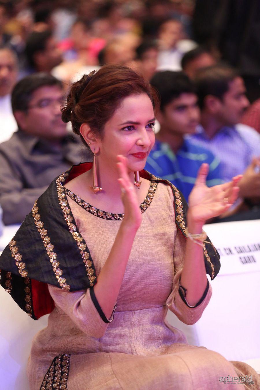 lakshmi manchu At tv 5 Awards