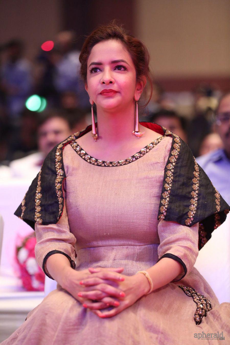 lakshmi manchu At tv 5 Awards
