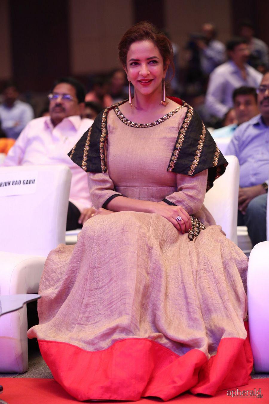 lakshmi manchu At tv 5 Awards