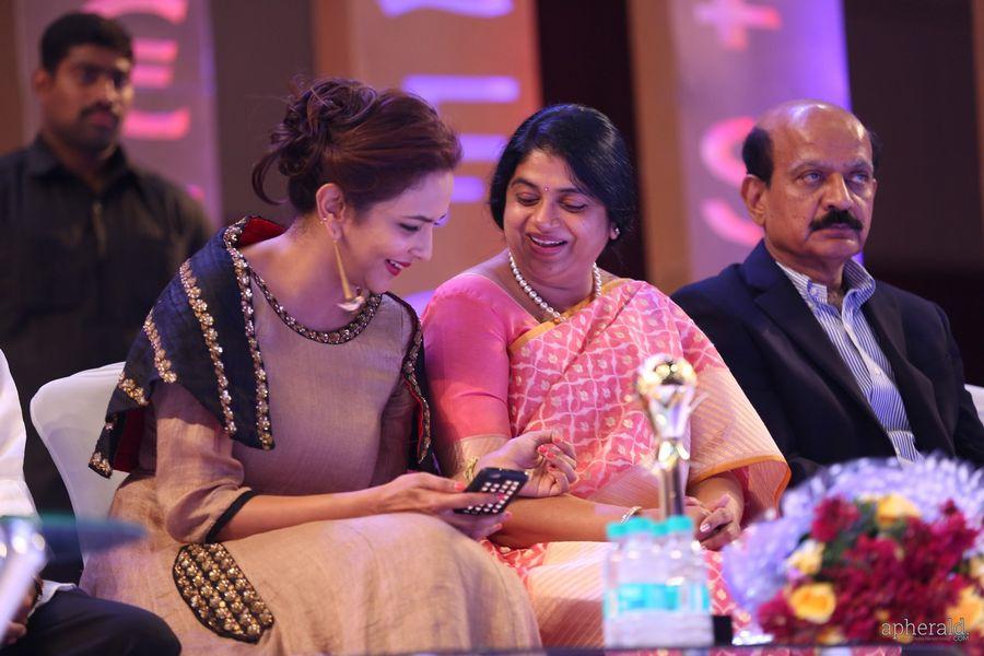 lakshmi manchu At tv 5 Awards