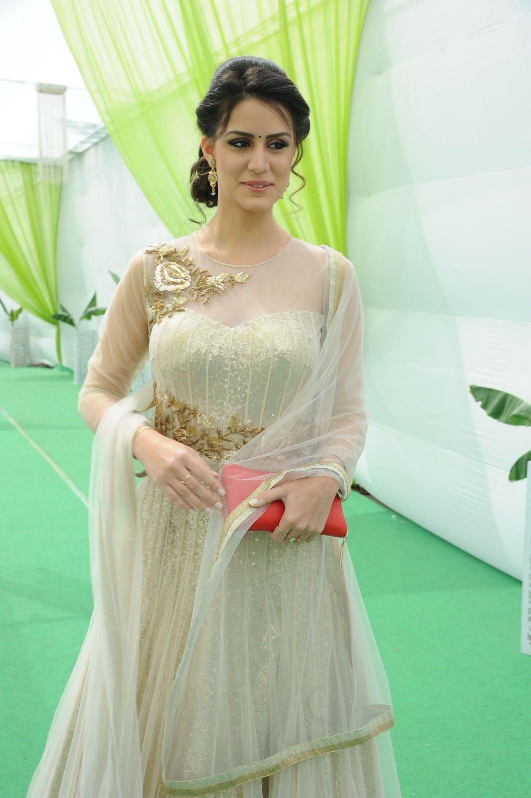 Larissa Bonesi Stills