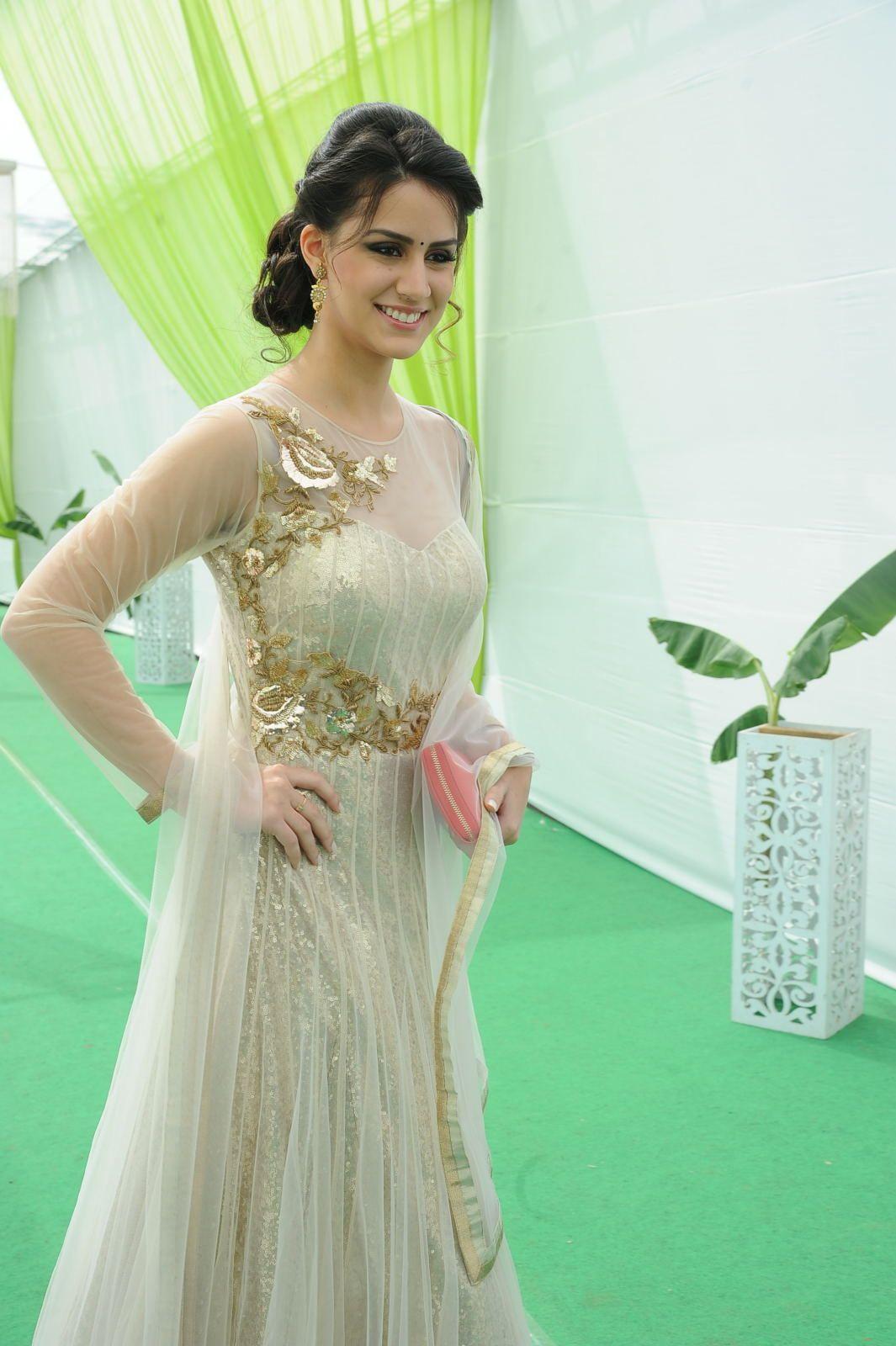 Larissa Bonesi Stills