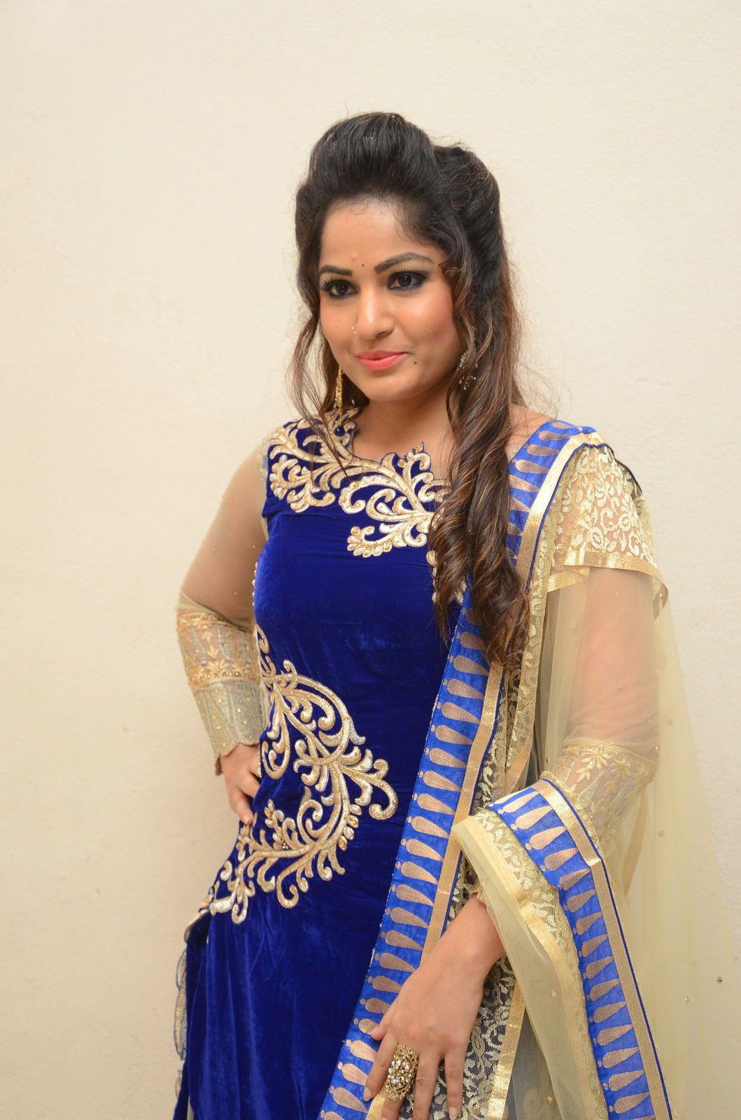 Madhavi Latha Beautiful Images