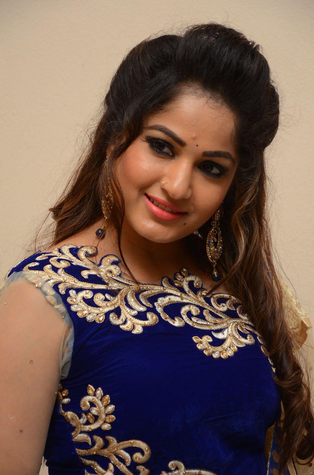 Madhavi Latha Beautiful Images