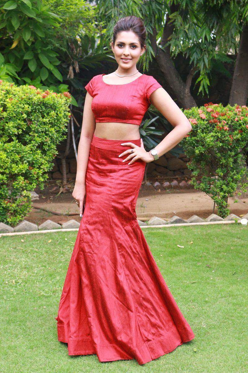 Madhu Shalini at Thoongavanam Trailer Launch