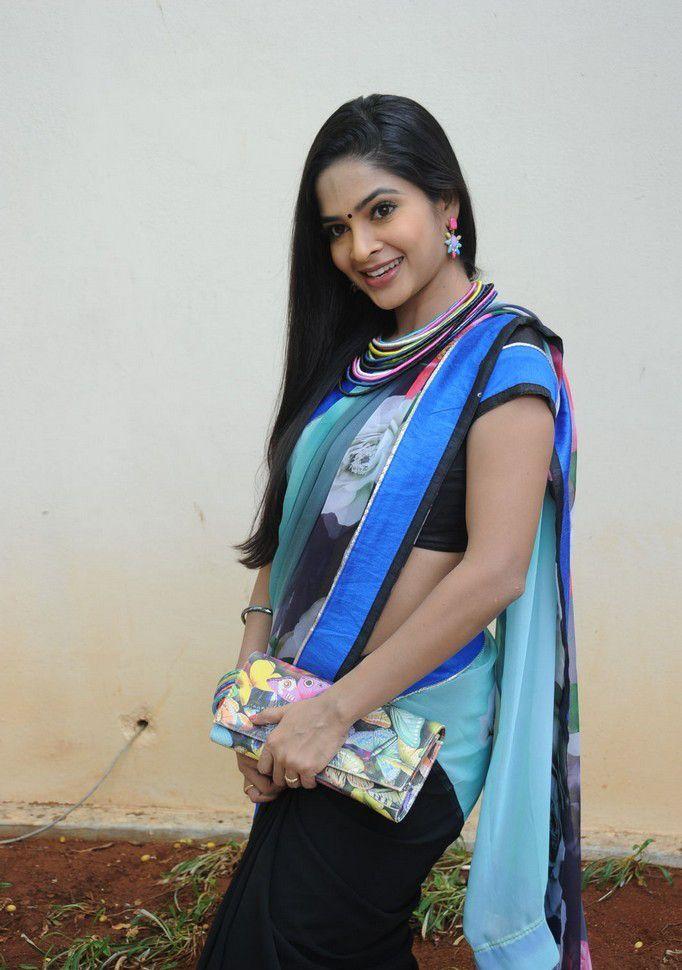 Madhumitha Beautiful Saree Pics