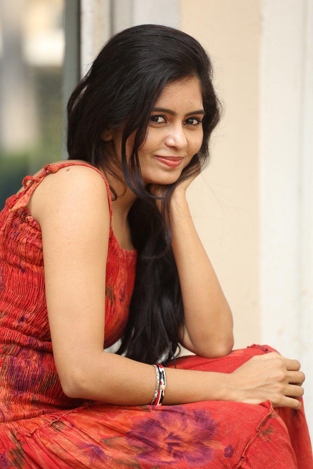 Madhumitha Cute Beautiful Pics
