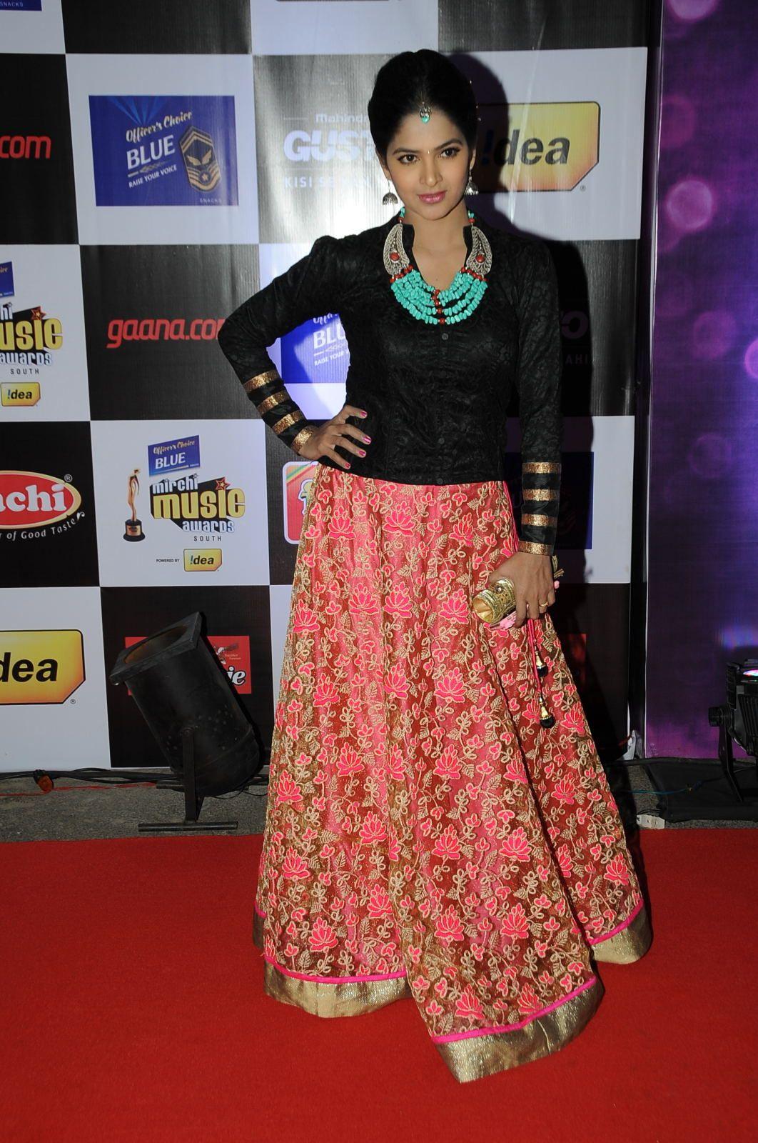 Madhumitha Stills At Mirchi Music Awards