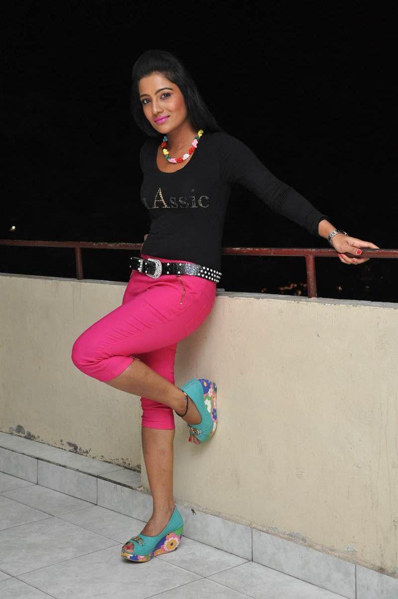 Mamatha Rahuth Hot Photos
