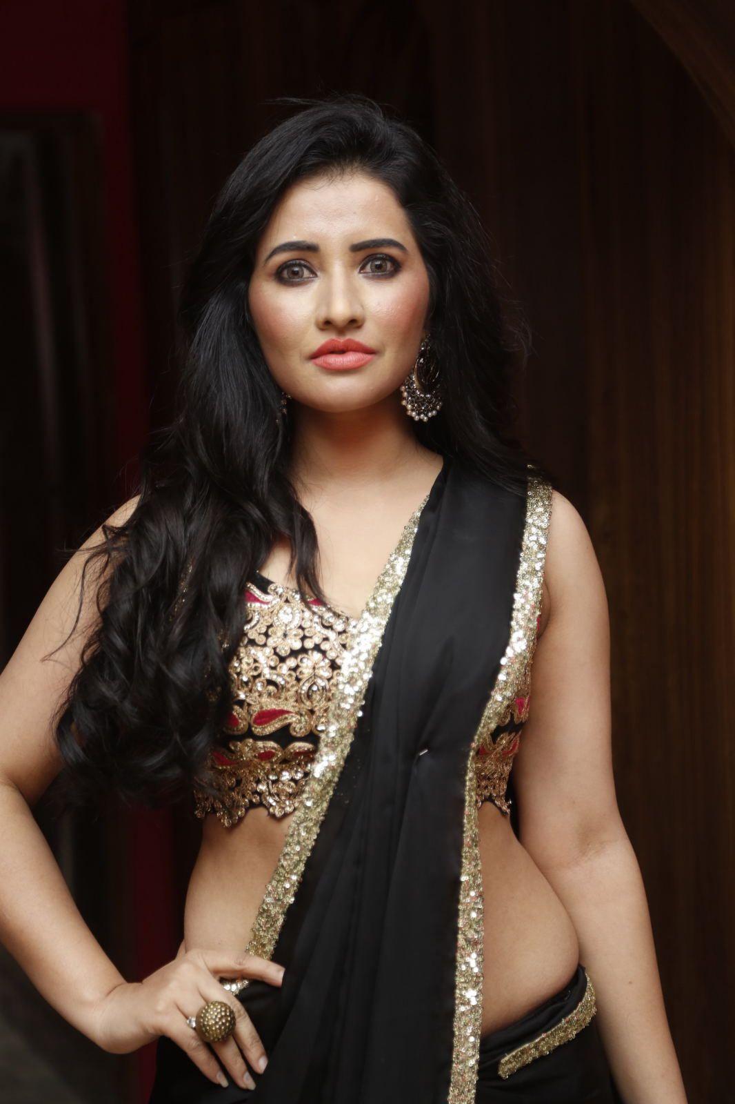 Niiri Arore Latest Stills