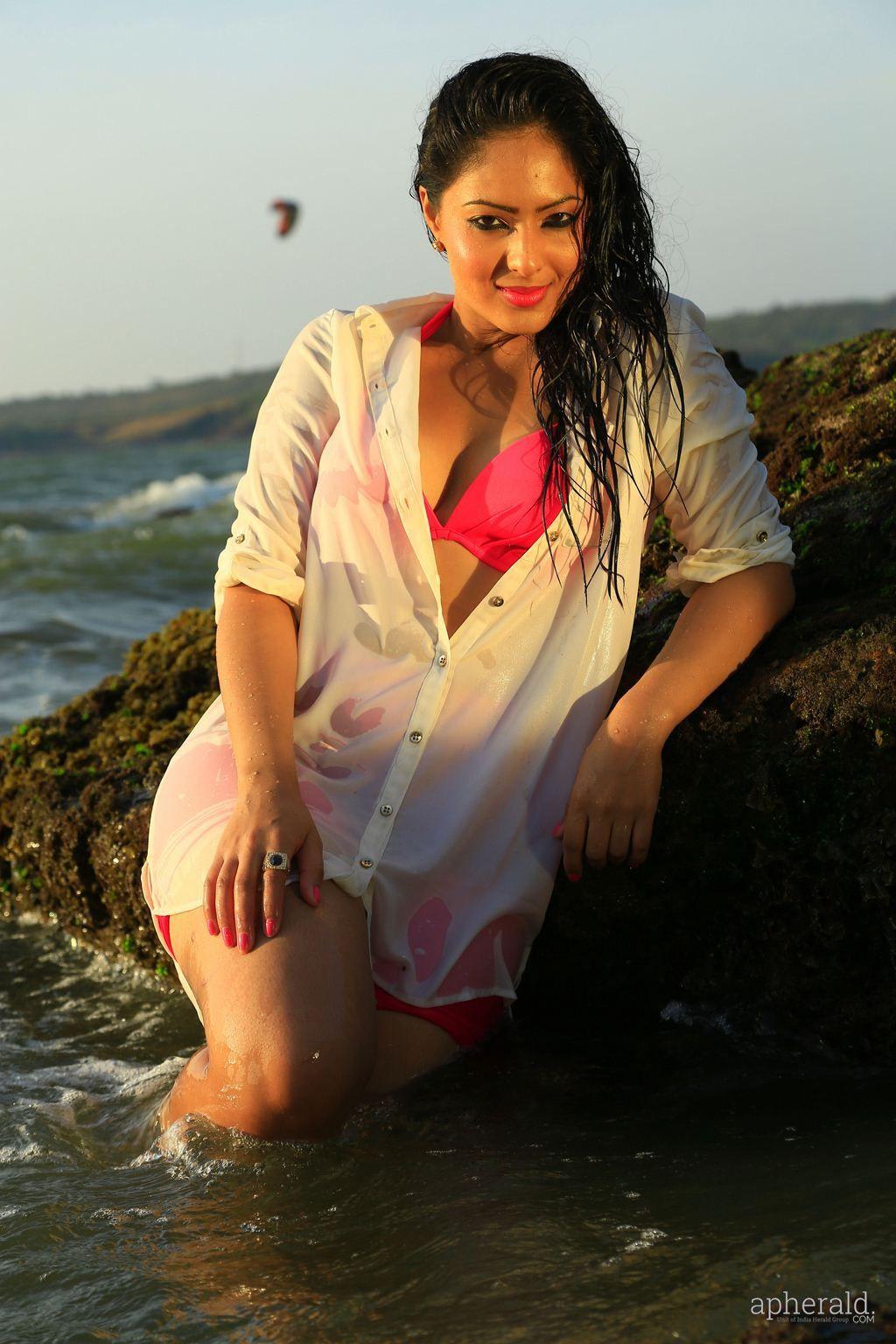 Nikisha Patel Hot Pics