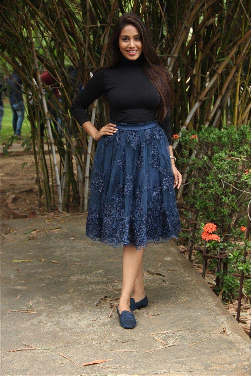 Nivetha Pethuraj Sexy Stills